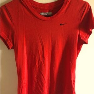 Nike short sleeve red top